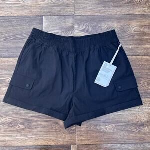 NWT Mondetta Outdoor Project Black Cargo Shorts Womens Size L